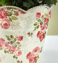 Load image into Gallery viewer, Classic Budding Rose, Large